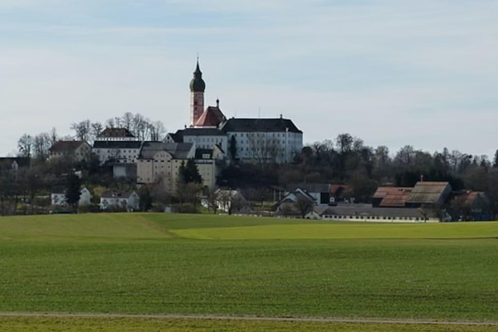 Spacious Starnberg Condo Next To Munich Екстериор снимка