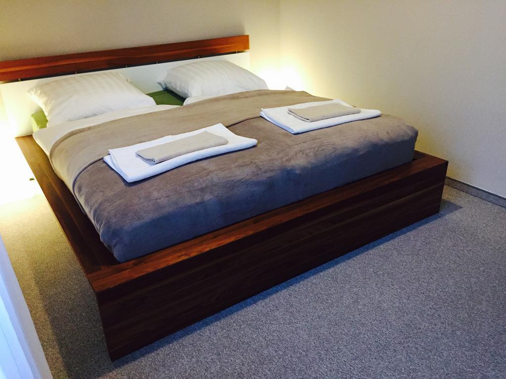 Spacious Starnberg Condo Next To Munich Екстериор снимка